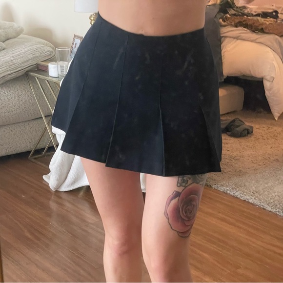 Abercrombie & Fitch Dresses & Skirts - Abercrombie & Fitch Black Mini Skirt